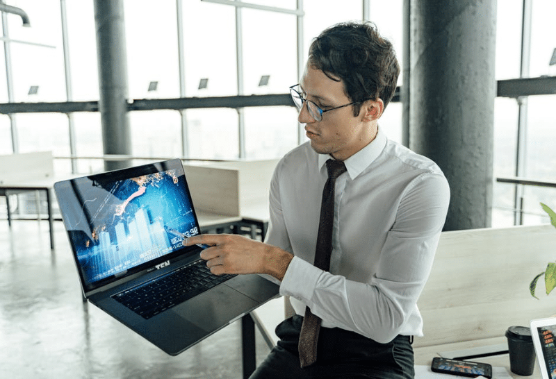 Trading the forex markets